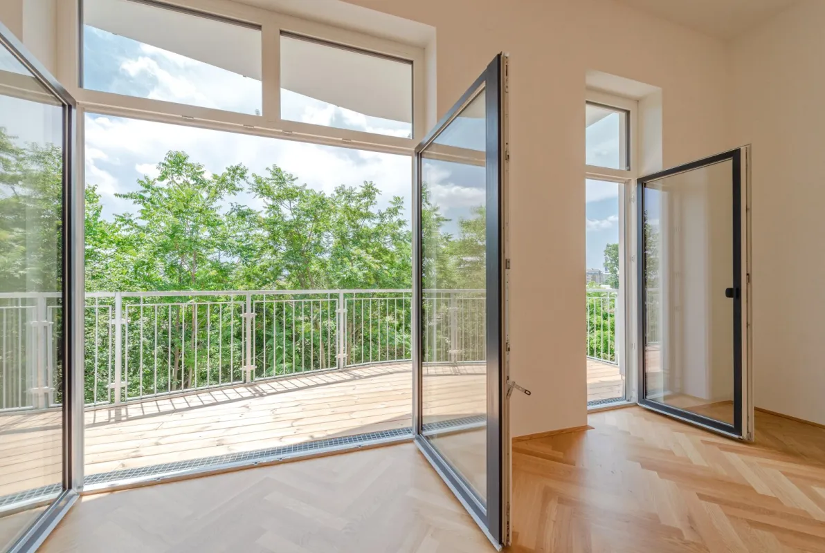 ++NEU++ Großartige 3-Zimmer Altbauwohnung mit Balkon - Bild 1