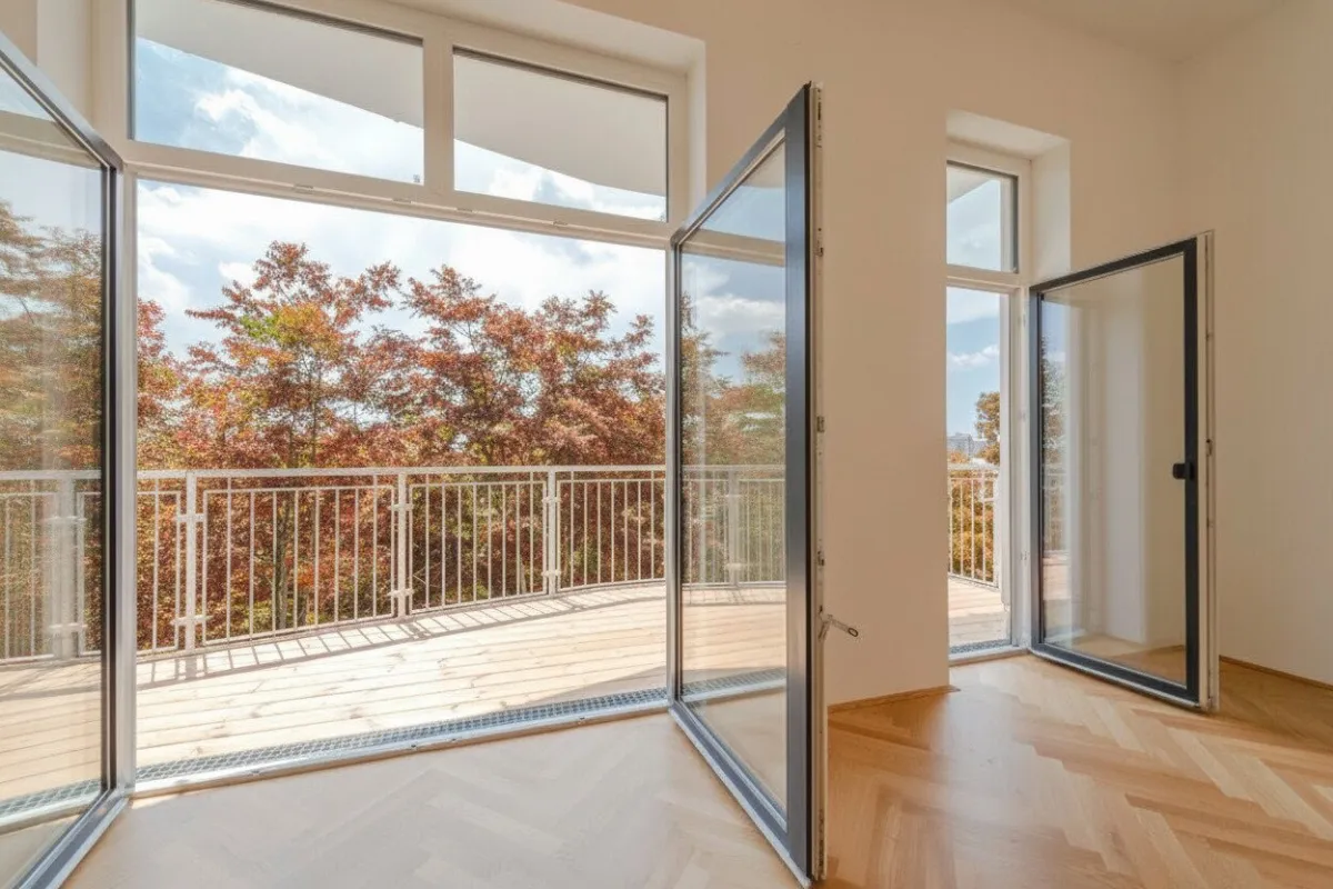 ++NEU++ Außergewöhnliche 3-Zimmer Altbauwohnung mit Balkon - Bild 1