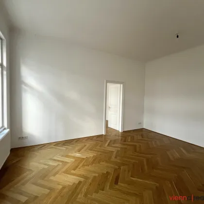 UNBEFRISTET - Helle 4-Zimmer Wohnung mit separater Küche, 2 Bädern, 2 WCs, Abstellraum und Balkon am Spittelauer Platz - Bild 3