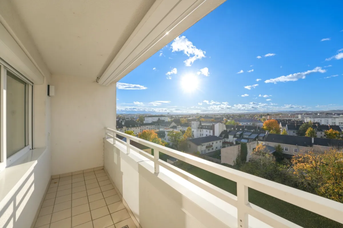 Moderne Maisonette mit traumhaftem Ausblick in Wels - Neustadt - Bild 1