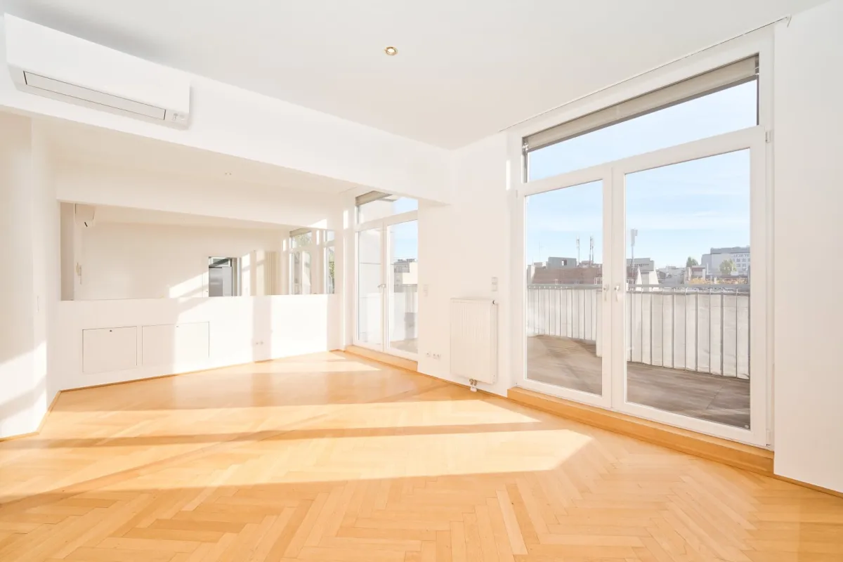 Panoramablick: Maisonettewohnung im DG mit zwei Terrassen & 35m² Studio in der Josefstadt! - Bild 1