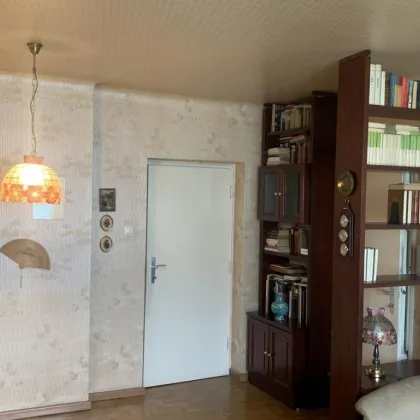 Westseitig helle und leistbare 2-Zimmer-Wohnung im  letzten Liftstock in 1100 Wien – Sofortbezug möglich - Bild 3