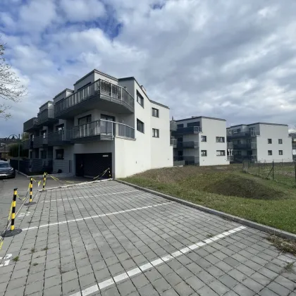 Moderne Dachgeschoßwohnung in Leobersdorf: 2 Balkone, Garage, Fußbodenheizung! - Bild 3