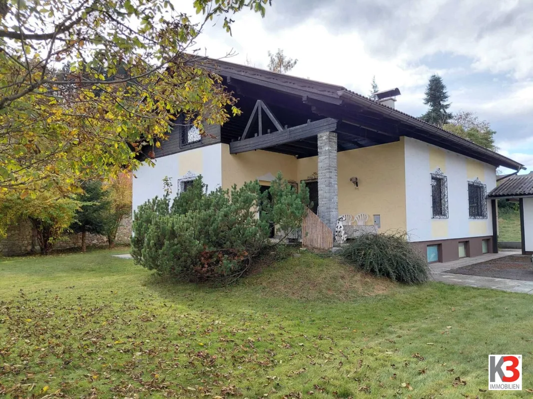 K3 - Großzügiges  Einfamilienhaus in ruhiger, familienfreundlicher Lage - sanierungsbedürftig - Bild 1