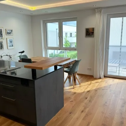 Neuwertige 4-Zimmer-Wohnung in Piberbach mit Balkon und 2 Stellplätzen! - Bild 2