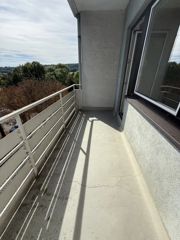 ***EINZIEHEN UND WOHLFÜHLEN - 3 ZIMMER, BALKON UND GARAGE*** - Bild 1
