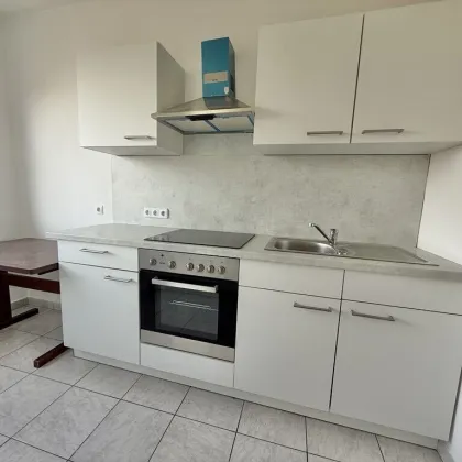 ***MODERN WOHNEN IN PINKAFELD - HELL, ZENTRAL MIT BALKON*** - Bild 2