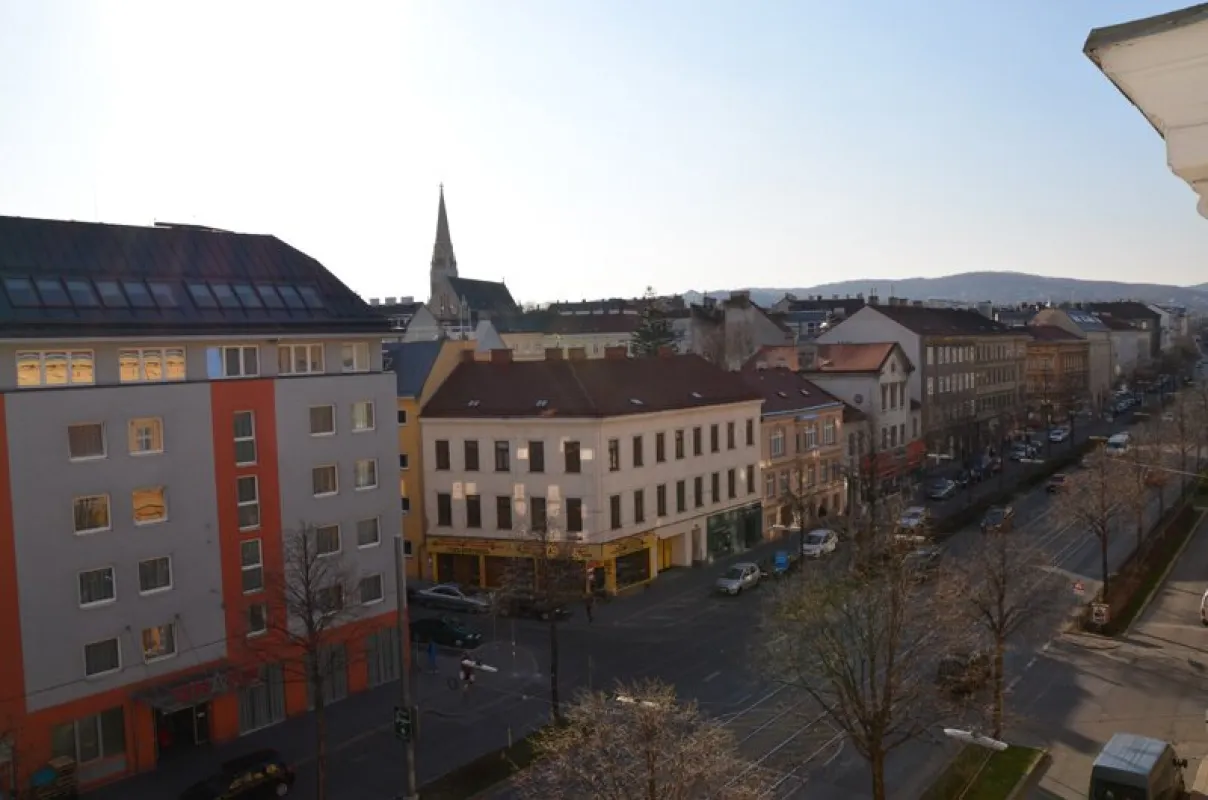 Super nette 2 Zimmer Wohnung mit tollem Ausblick - Bild 1