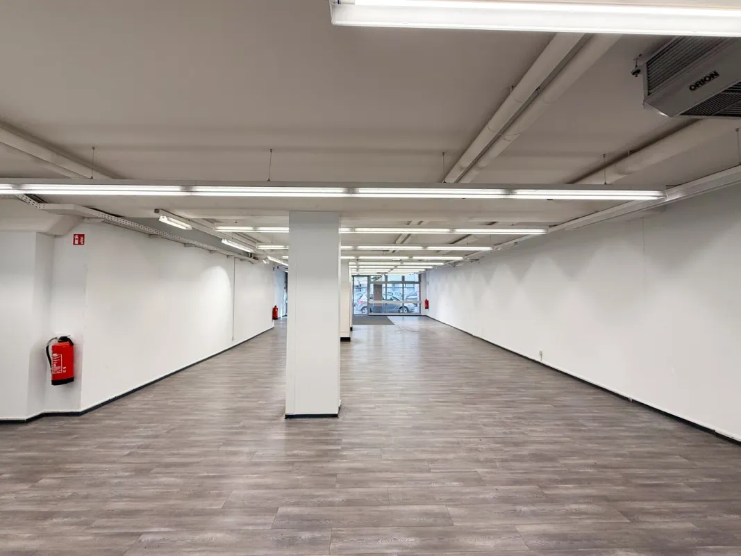 Attraktive Geschäftsfläche in gut frequentierter Lage – Ziegelofengasse, 1050 Wien - Bild 1