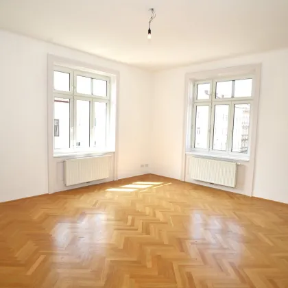 Lichtdurchflutete Altbau-Eckwohnung: Klassischer Charme trifft auf moderne Eleganz! 1050 Wien zum Verlieben! - Bild 2