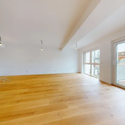 Am Kutschkermarkt | Elegante 4-Zimmer-Altbauwohnung mit rund 9,9 m² großem Balkon, Garagenplatz optional - Bild 3