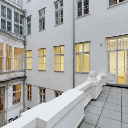 Exklusives Altbaubüro am Karlsplatz mit einzigartigem Ausblick - Bild 2