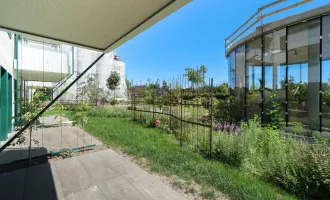 Exklusives Wohnen und Arbeiten in künstlerischer Gartengestaltung von André Heller