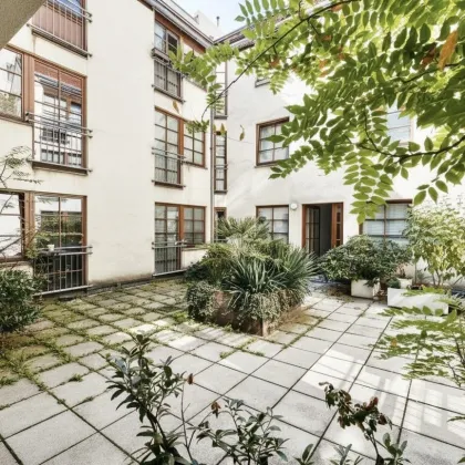 Bestlage beim Hamerlingplatz! Lichtdurchflutete 3-Zimmer-Altbau-Wohnung in saniertem Vorstadthaus inklusive zwei Garagenplätze - Bild 2