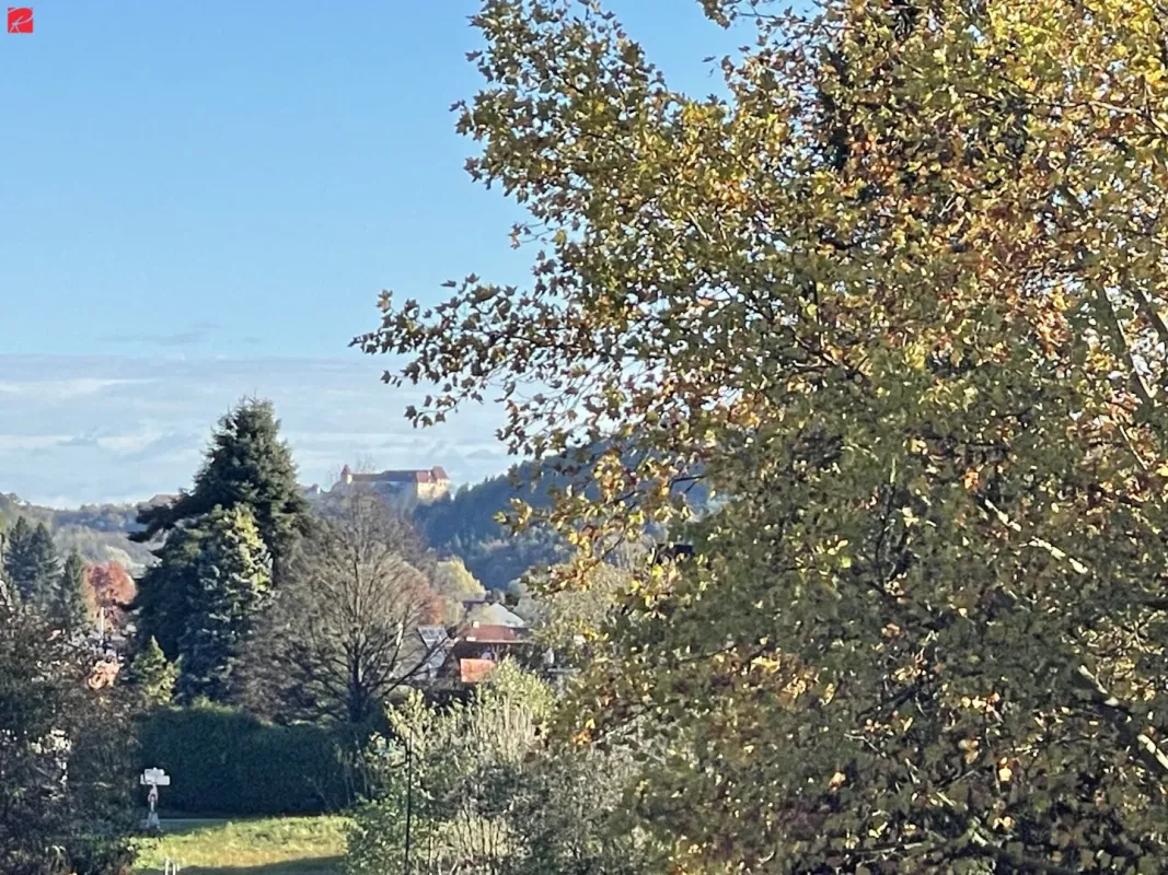 Sonniger Baugrund in familiärer Wohngegend - Bild 1