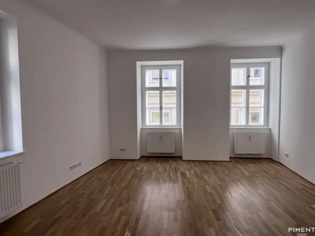 GENERALSANIERTE 2 ZIMMER WOHNUNG IN BESTLAGE DES 2. BEZIRKS - UNBEFRISTET - Bild 1