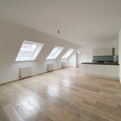 NEU :::I CALL IT HOME – STYLISCHE UND SEHR WOHNLICHE DACHGESCHOSSWOHNUNG MIT TERRASSE IN GUTER LAGE– Kauf in 1100 Wien::: - Bild 2