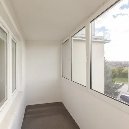 Leopoldauer Platz - gepflegter 3 Zimmer Neubau mit verglaster Loggia - Bild 3