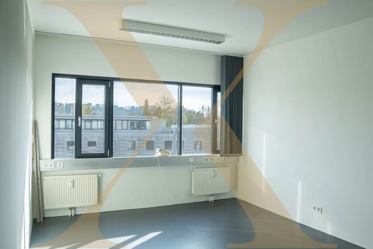 KLIMATISIERT! Ansprechende Bürofläche im WDZ6 mit ausreichend Parkplätzen in Wels zu vermieten! - Bild 1