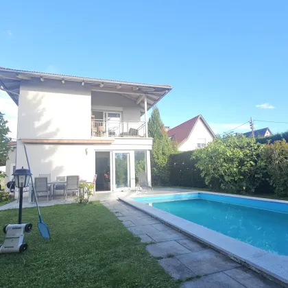 2 Einfamilienhäuser auf einem Grundstück, Garten, Carport und Pool in zentraler Lage- 8020 Graz - Bild 2