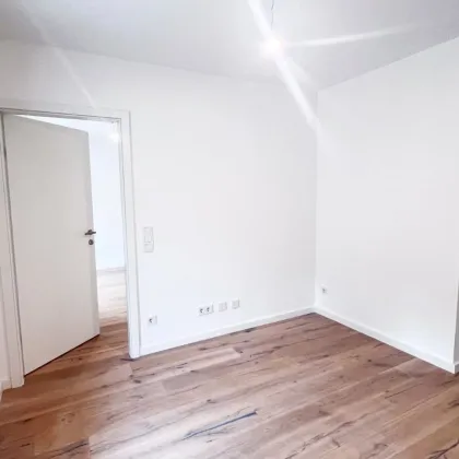 KLEINER 2-ZIMMER TRAUM MIT GROSSZÜGIGER FREIFLÄCHE - Bild 3