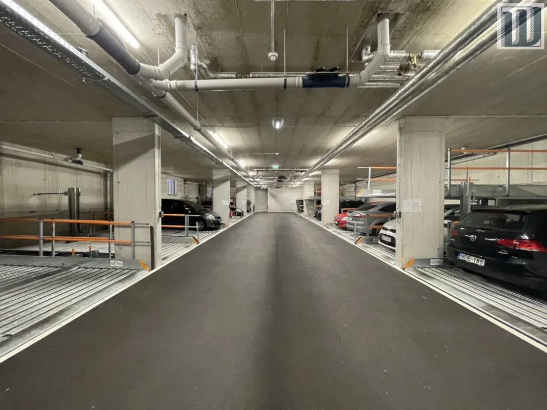 Tiefgaragenstellplatz in Wiener Neustadt - Provisionsfrei! – Parken für nur 91,20 € monatlich! - Bild 1