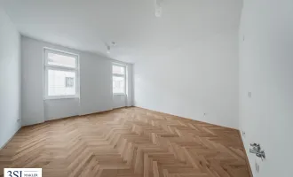 Erstbezug nach Sanierung in der Klausgasse - 1-Zimmer-Altbauwohnung mit elegantem Fischgrätparkett