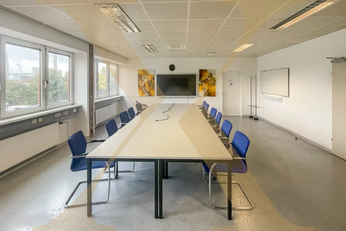 Bürotrakt in perfekter Lage im Linzer Hafengebiet zu vermieten! Außenlagerfläche optional anmietbar! - Bild 1