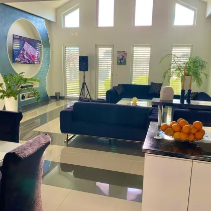 Modernes Wohnen in ruhiger Lage – stilvoller Bungalow in Gralla - Bild 2