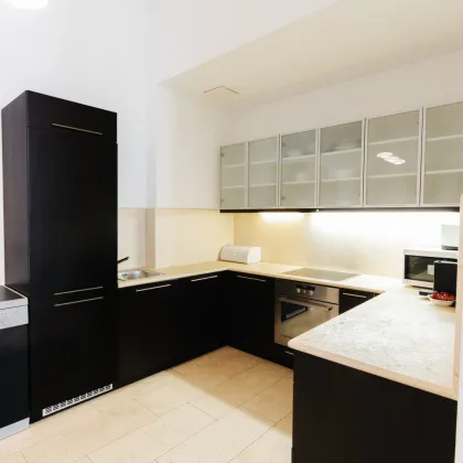 Stilvolle Altbauwohnung im Herzen der Wiener Innenstadt – vollmöbliert und sofort bezugsfertig - Bild 2