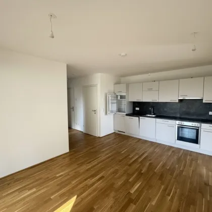 Moderne 2-Zimmer-Wohnung mit Balkon nahe U1 Rennbahnweg - Bild 2