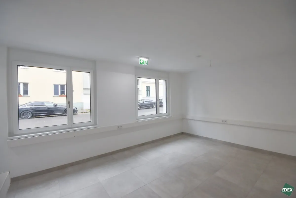 Modernes 2-Zimmer-Büro mit Terrasse und Kühlung im 18. Bezirk - Bild 1