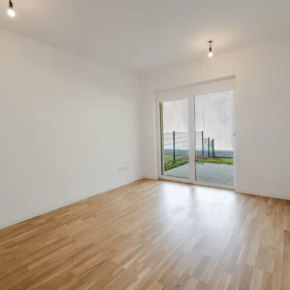 Barrierefreie Gartenwohnung mit Terrasse und Tiefgaragenparkplatz - Bild 2