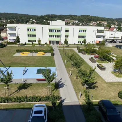 Sehr schöne , neue Mietwohnung, teilmöbliert - Bild 2