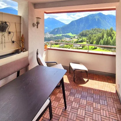 Dachgeschoßwohnung mit Traumsicht - Bild 3