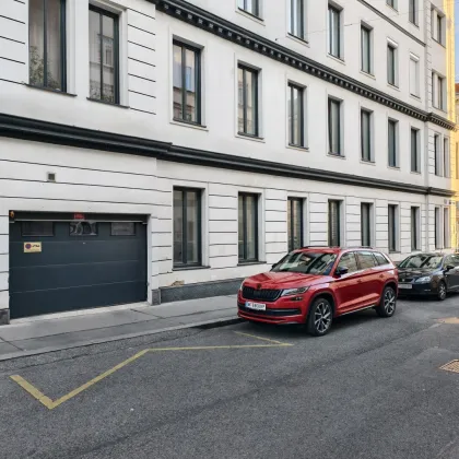 Großzügige Einzelgarage mit elektrischem Garagentor nächst U3-Station Schweglerstraße - Bild 3