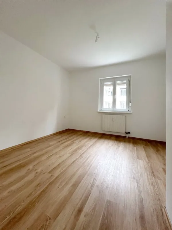 WOHNEN IN WARTBERG - 3 ZIMMER WOHNUNG MIT BALKON - HERBSTAKTION 1 MONAT MIETFREI - Bild 1