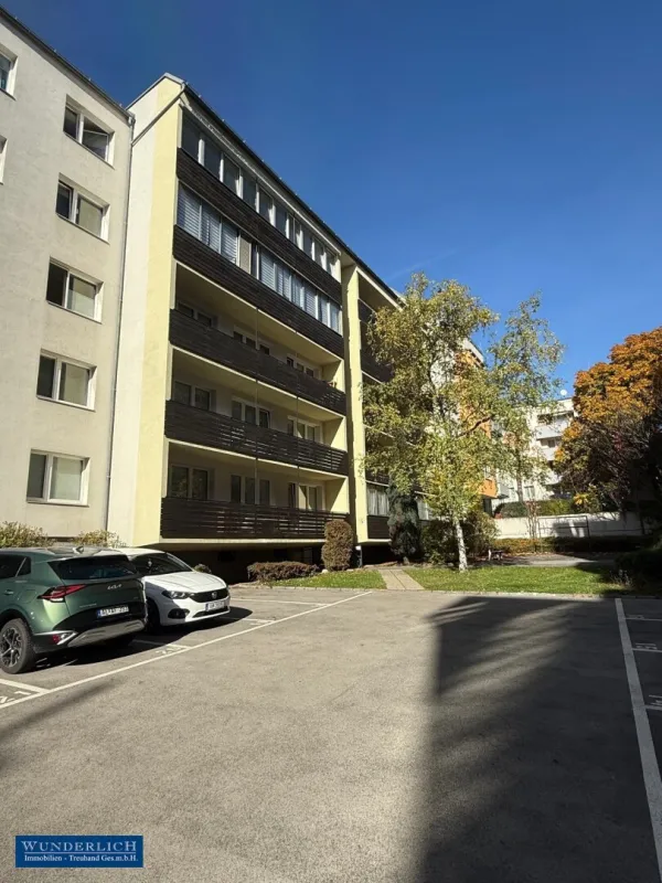 Loggiaeigentum mit Grünblick - Bild 1