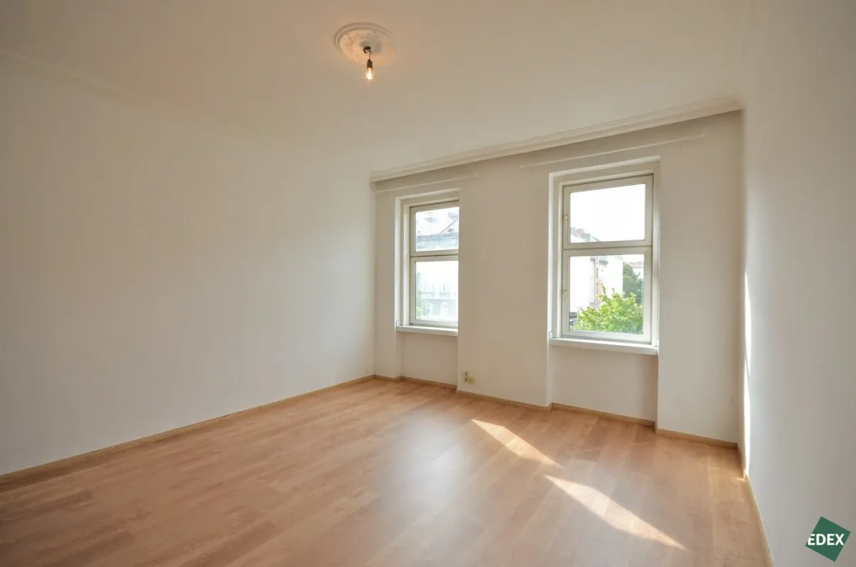 Charmantes 2-Raum-Büro mit Hofblick - Bild 1