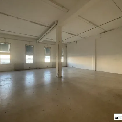 Flexible Lager-/Produktionsfläche beim Kongresspark - Bild 3