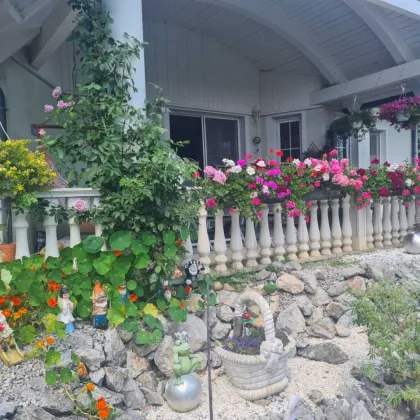 Großzügiges Einfamilienhaus in ruhiger Lage - Bild 2