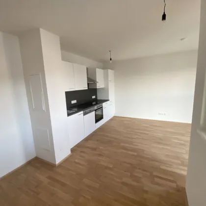 HERRLICHE Neubau 2-Zimmer-Wohnung mit Weitblick und bester Anbindung - Bild 2