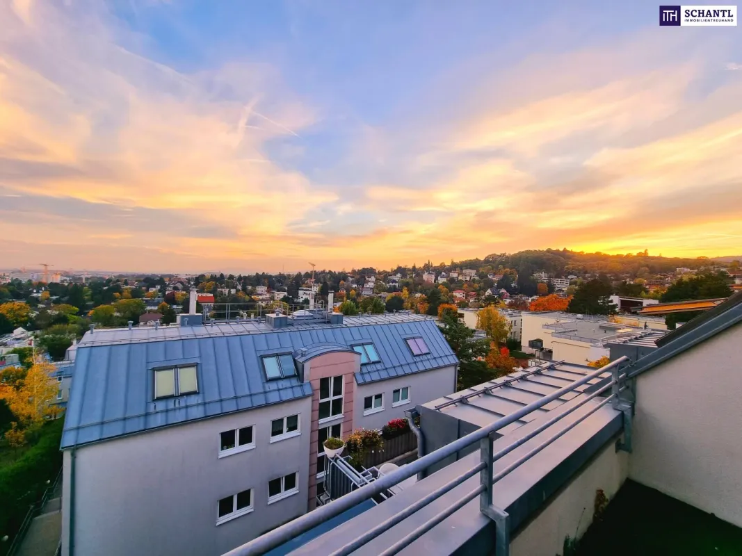 Traumhafter Fernblick + Absolute Grün- und Ruhelage + Tolle Raumaufteilung + Garagenplatz inklusive! Das perfekte Zuhause über den Dächern... - Bild 1