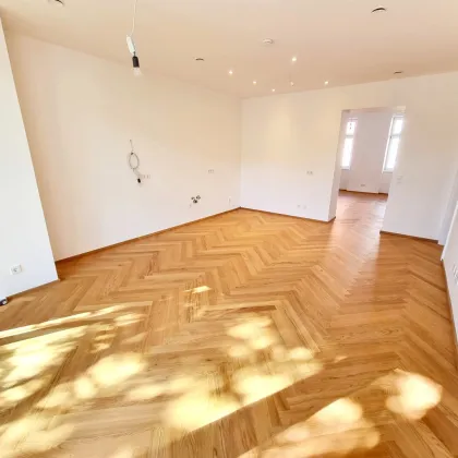 Herbstaktion! Happy family! Familienparadies mit großem Balkon! Lift direkt in die Wohnung + 4,5 Zimmer + Erdwärme + Höchste Qualität + Perfekte Raumaufteilung + Viel Privatsphäre + Blick uns Grüne! - Bild 3