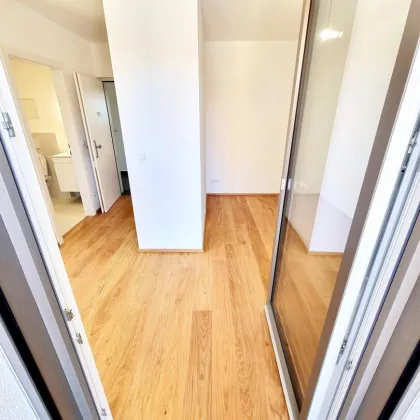 So klein, so smart, so rentabel! Ideal zur Vermietung! Photovoltaik + Wärmepumpe! Loggia + Kompakter Grundriss + Energieeffizienz + Perfekte Anbindung und Nahversorgung! Jetzt zugfreifen! - Bild 2