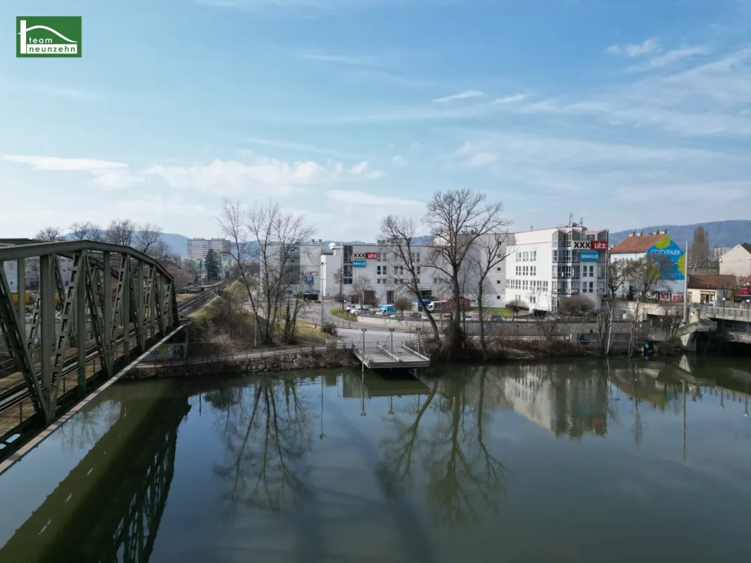 INVESTMENT-WOHNUNGSPAKET ZUM ATTRAKTIVEN PREIS! 5 WOHNUNGEN in gebrauchtem Neubauhaus!