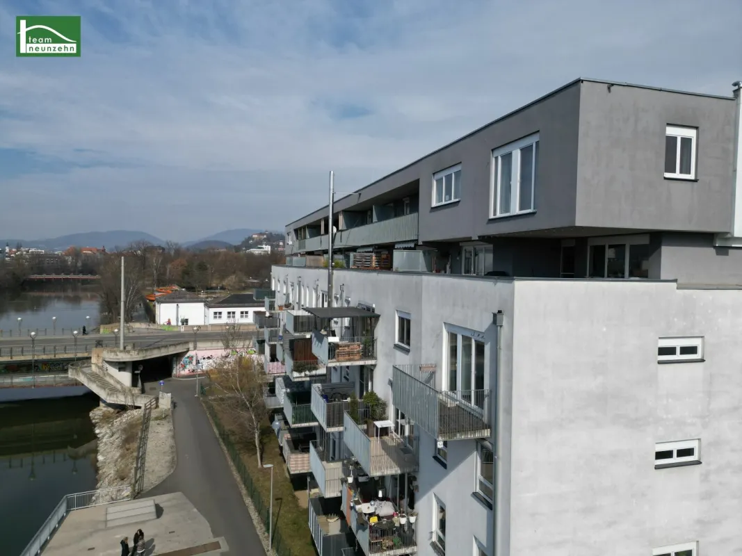 INVESTMENT-WOHNUNGSPAKET ZUM ATTRAKTIVEN PREIS! 5 WOHNUNGEN in gebrauchtem Neubauhaus!