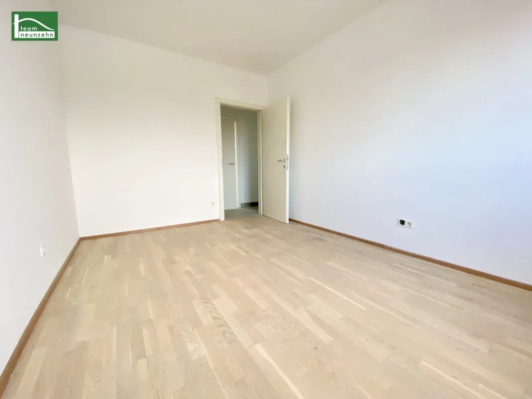 INVESTMENT-WOHNUNGSPAKET ZUM ATTRAKTIVEN PREIS! 5 WOHNUNGEN in gebrauchtem Neubauhaus!