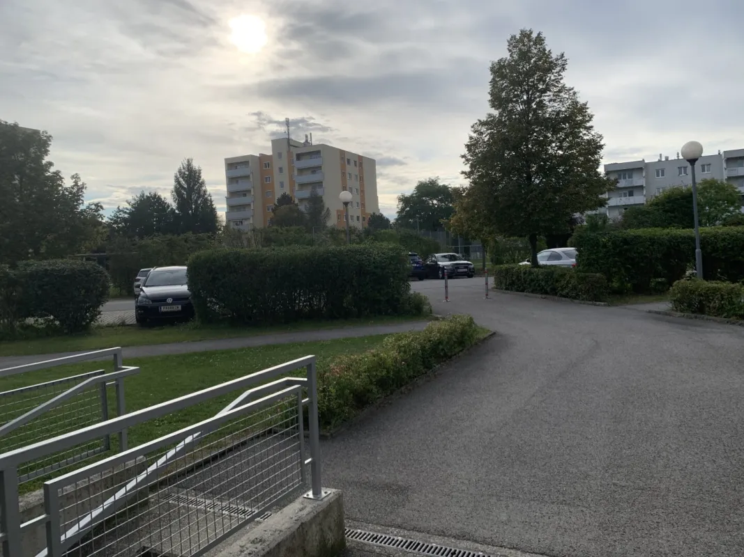 Russengasse 12 | Abstellplatz im Freien