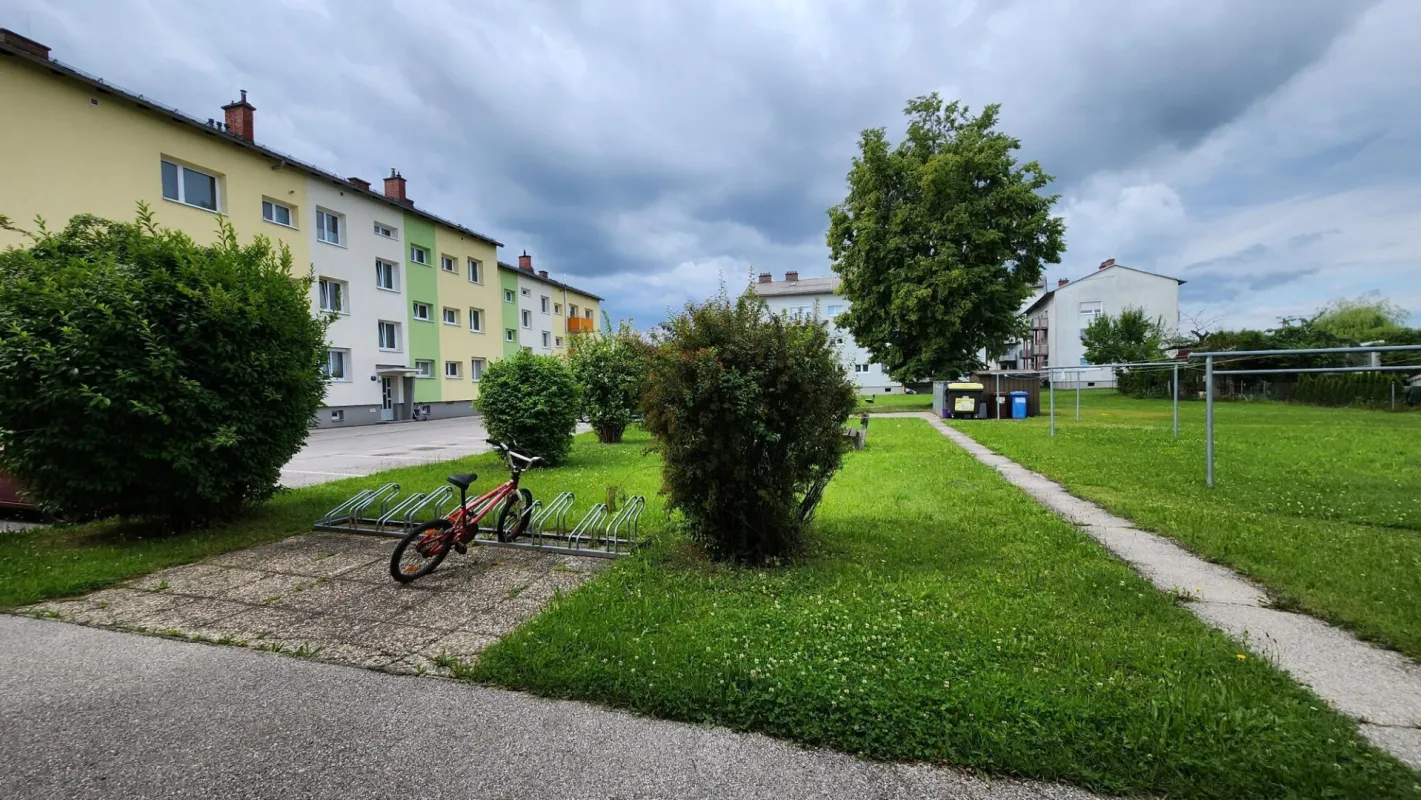 Mitterweg 17-21a | Abstellplätze im Freien